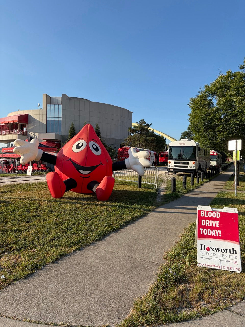 Buddy at the Montgomery Inn Blood Drive